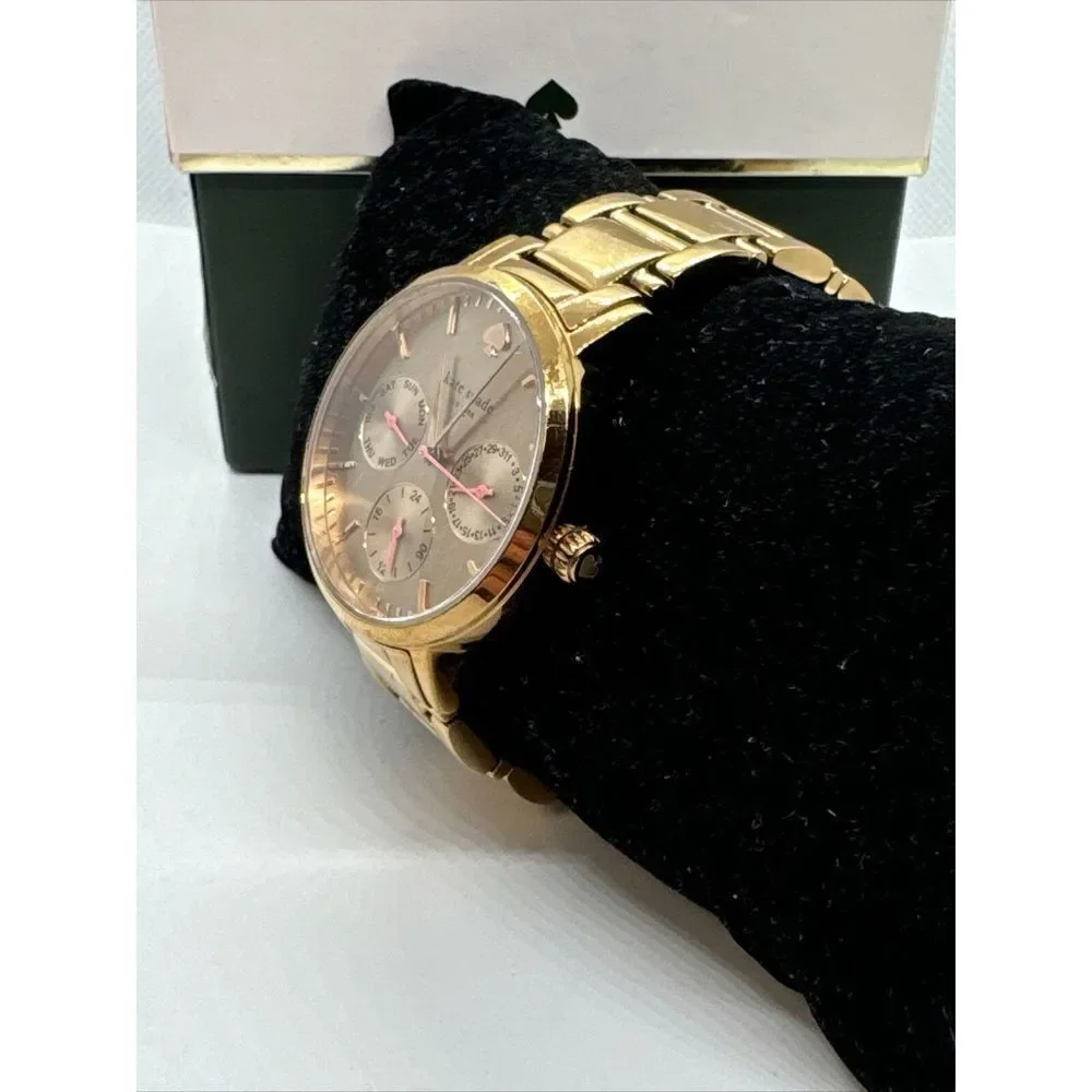 Kate Spade New York 0470 Women's Stainless Steel Analog Dial Quartz Watch JNA156